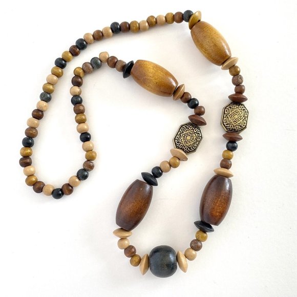 Pretty Wood & Plastic Beads Continuous Over the Head Lightweight Necklace 26" - Picture 1 of 4